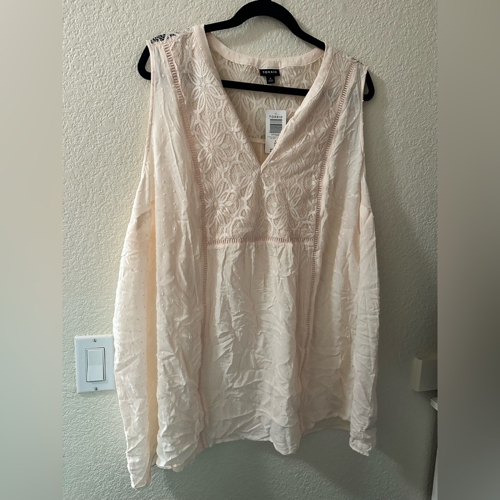 Pale pink torrid tank